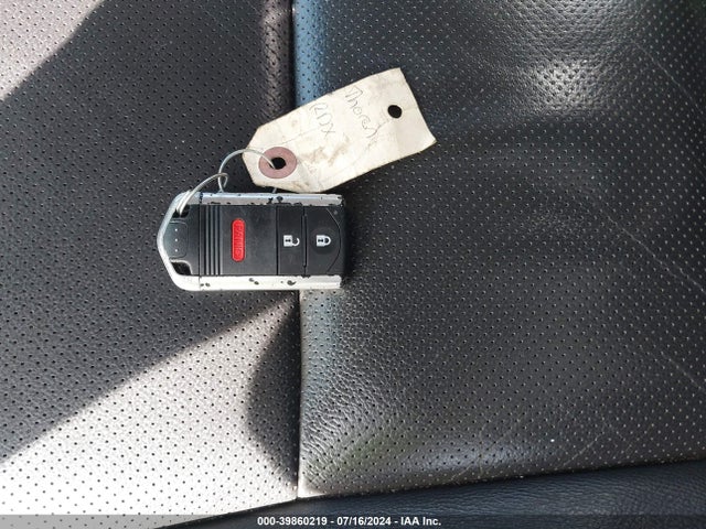 5J8TB4H33EL002992 Acura RDX