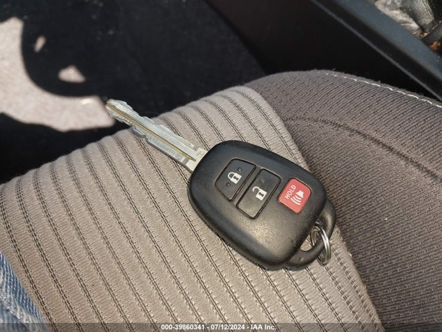 Toyota Rav4 Xle 2014 JTMRFREV8EJ007407 Image 11