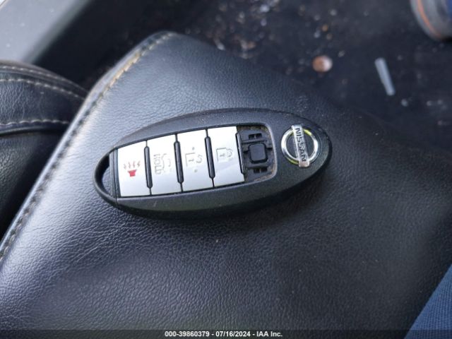 1N4AA6AP5HC391274 Nissan Maxima 3.5 Platinum