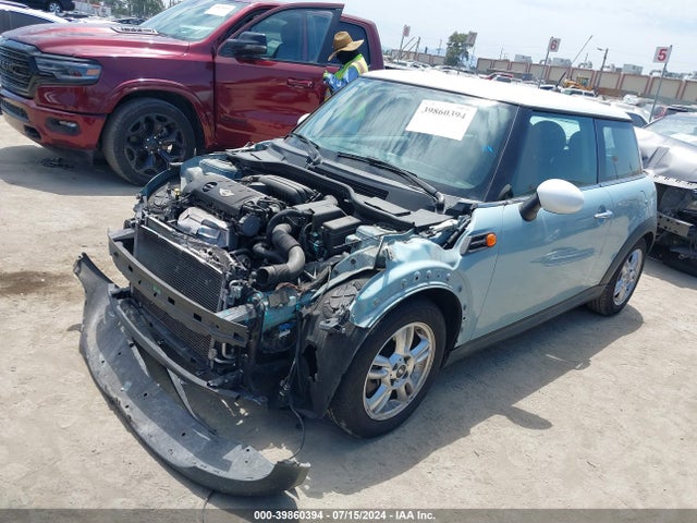 2013 MINI HARDTOP WMWSU3C54DT682792 Photo 1