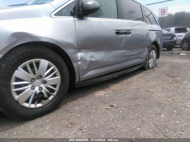 Honda ODYSSEY LX 2016 5FNRL5H20GB072099 Image 6