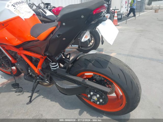 2022 KTM 1290 VBKV39404NM955684 Photo 2