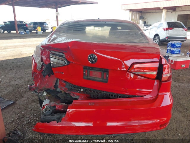 3VW2K7AJ5FM422268 Volkswagen Jetta 2.0l S
