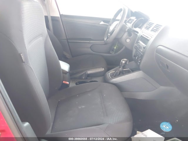 3VW2K7AJ5FM422268 Volkswagen Jetta 2.0l S