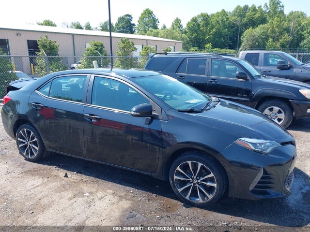 Toyota COROLLA SE 2017 2T1BURHE6HC772232 zdjęcie główne