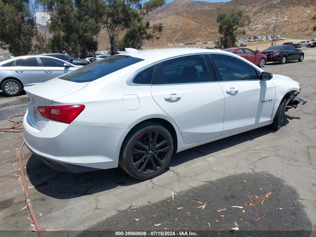 Chevrolet MALIBU LT 2018 1G1ZD5ST7JF236040 Image 4
