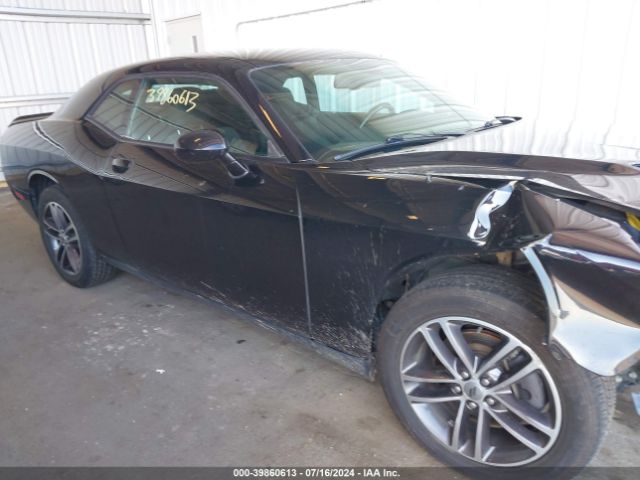 2C3CDZGG8KH709013 Dodge Challenger Sxt Awd