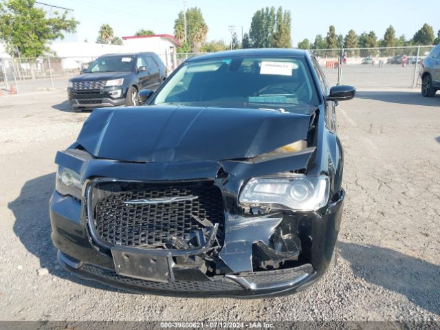 2C3CCAAG1JH249494 Chrysler 300 Touring