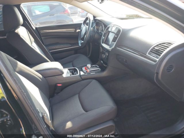 2C3CCAAG1JH249494 Chrysler 300 Touring