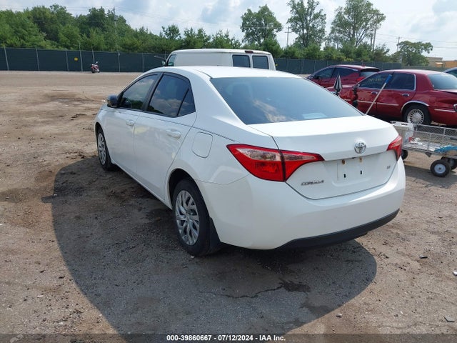 Toyota COROLLA LE 2017 2T1BURHE6HC854879 Image 3