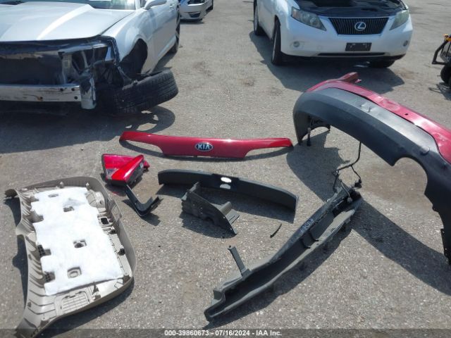 5XYKT3A65FG638185 KIA SORENTO LX