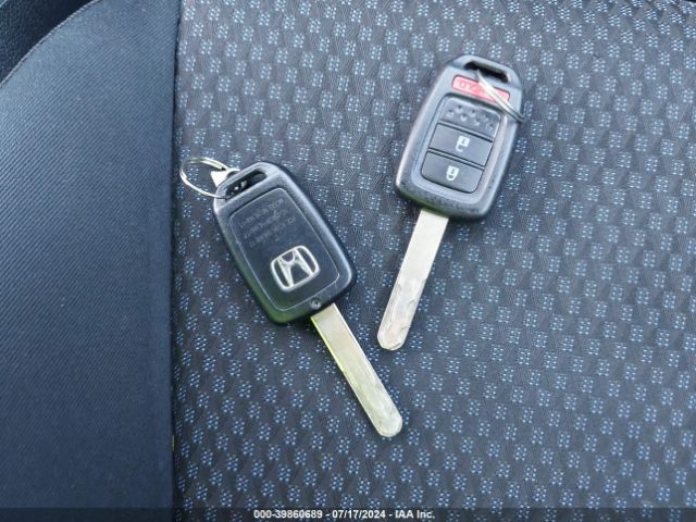 3HGGK5H42JM735706 Honda FIT LX