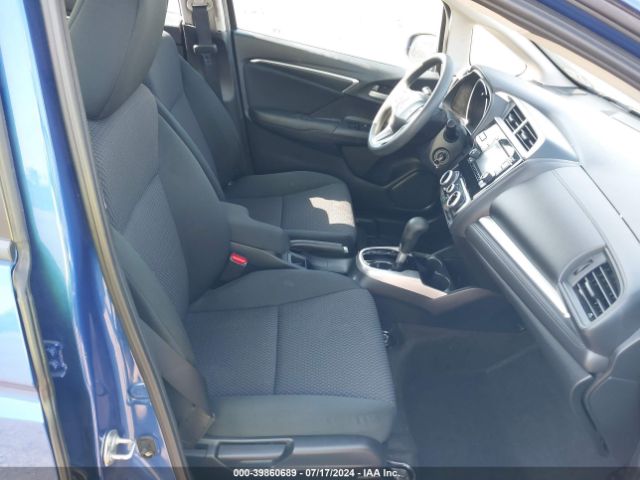 3HGGK5H42JM735706 Honda FIT LX