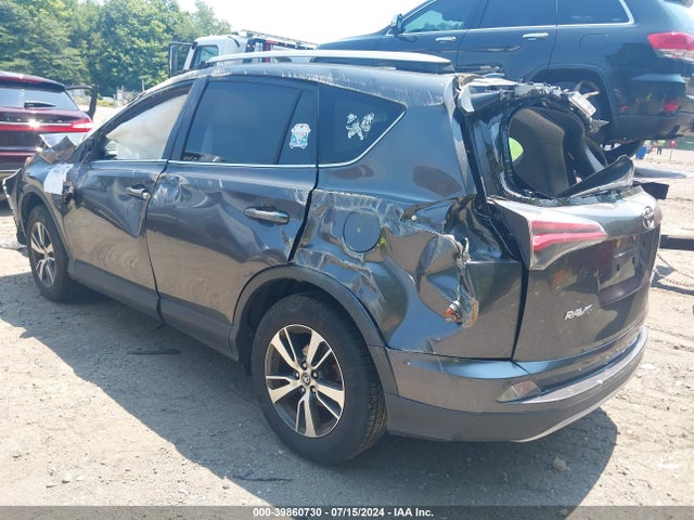 Toyota Rav4 Xle 2017 JTMRFREV3HJ702639 Image 3
