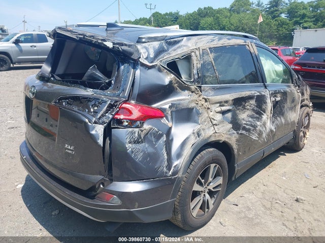 Toyota Rav4 Xle 2017 JTMRFREV3HJ702639 Image 4