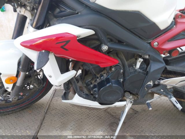 2014 TRIUMPH MOTORCYCLE STREET TRIPLE SMTL03NE1ET641197 Photo 8