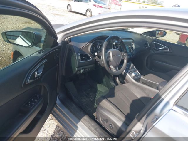 1C3CCCFB0HN503044 Chrysler 200 Touring