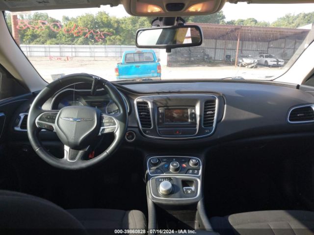 1C3CCCFB0HN503044 Chrysler 200 Touring