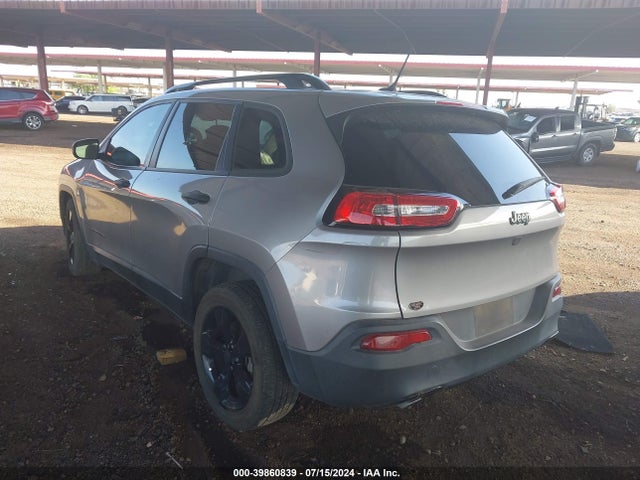 1C4PJLAB5GW376889 Jeep Cherokee Altitude