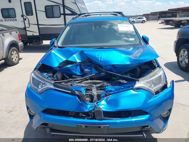 Toyota Rav4 Xle 2017 JTMWFREV0HJ147460 Image 10