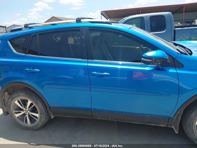 Toyota Rav4 Xle 2017 JTMWFREV0HJ147460 Image 13
