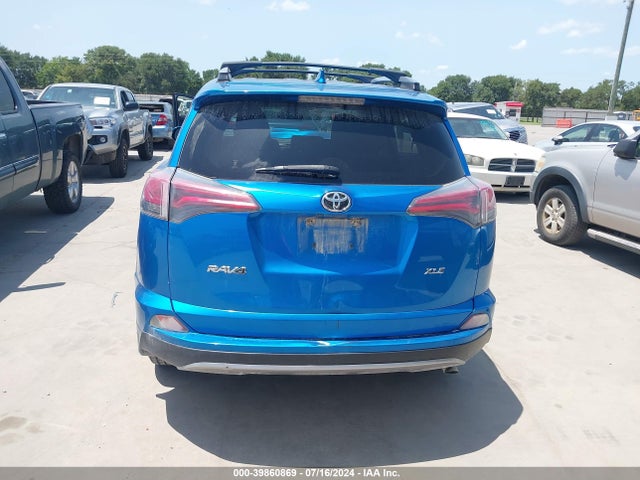 Toyota Rav4 Xle 2017 JTMWFREV0HJ147460 Image 16