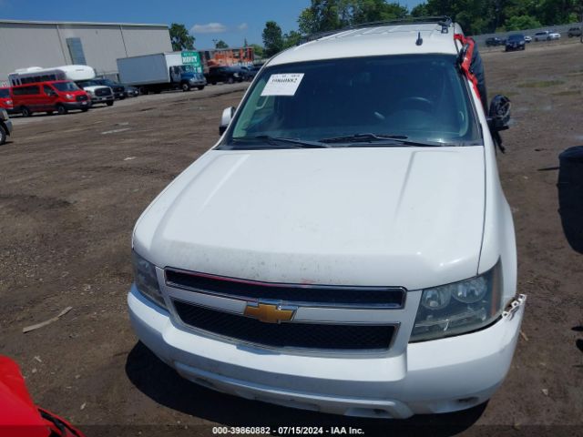 1GNSKJE79ER155705 Chevrolet Suburban 1500 Lt