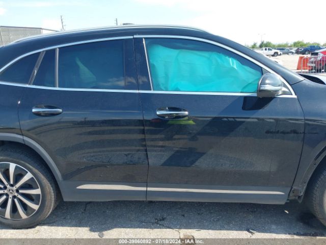 W1N4N4GB8PJ504438 Mercedes-Benz GLA 250