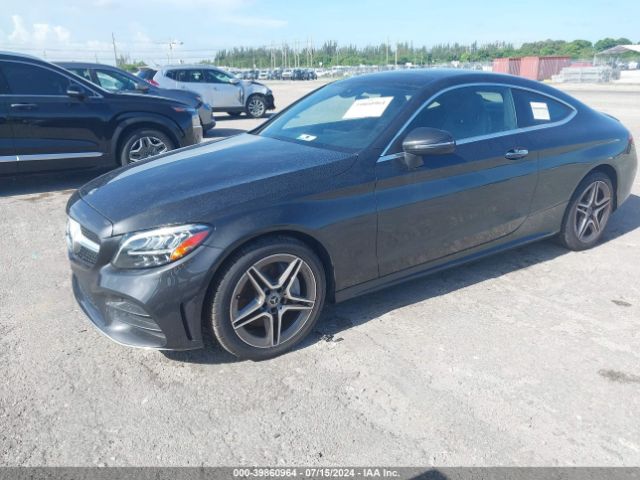 WDDWJ8EB4KF854589 Mercedes-Benz C 300 4matic