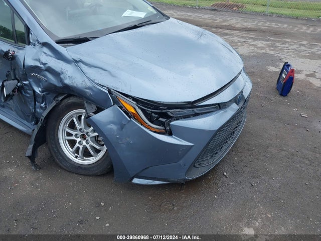 Toyota Corolla Hybrid Le 2021 JTDEAMDEXMJ029683 Image 6