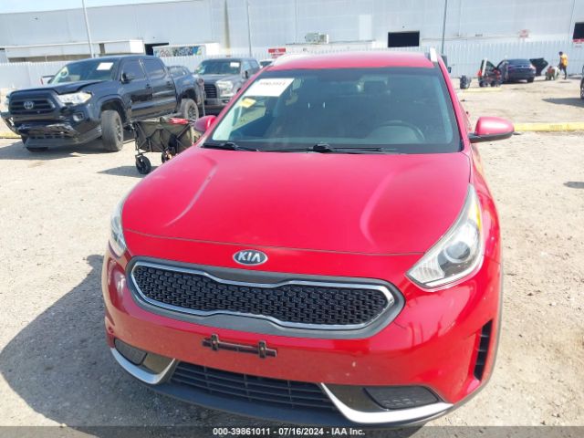 KNDCB3LC3H5098096 KIA NIRO LX