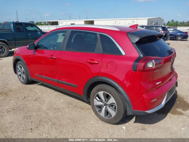 KNDCB3LC3H5098096 KIA NIRO LX