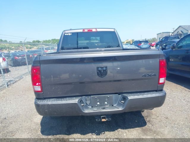 1C6RR7FG8KS643253 RAM 1500 Classic Express Quad Cab 4x4 6'4 Box
