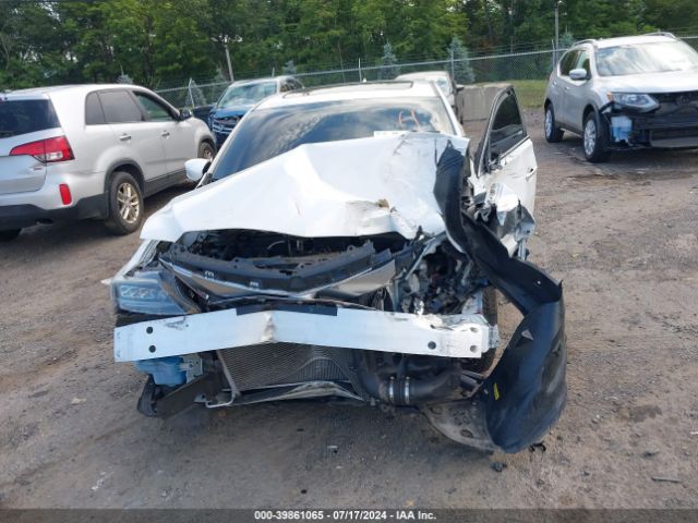 19UDE2F33JA004170 Acura Ilx Acurawatch Plus Package