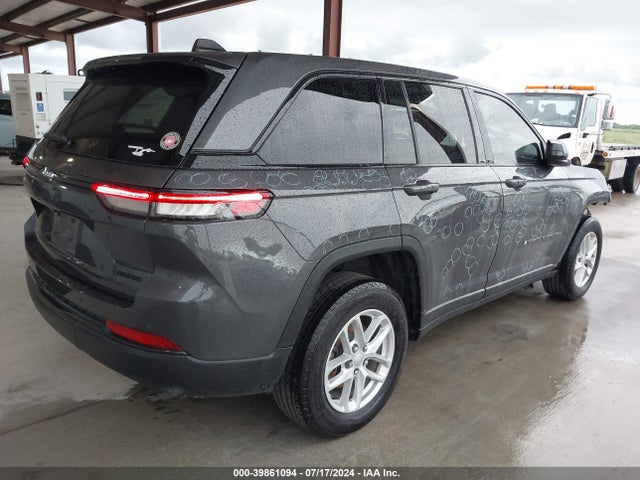 1C4RJGAG4P8867633 Jeep Grand Cherokee Laredo X 4x2