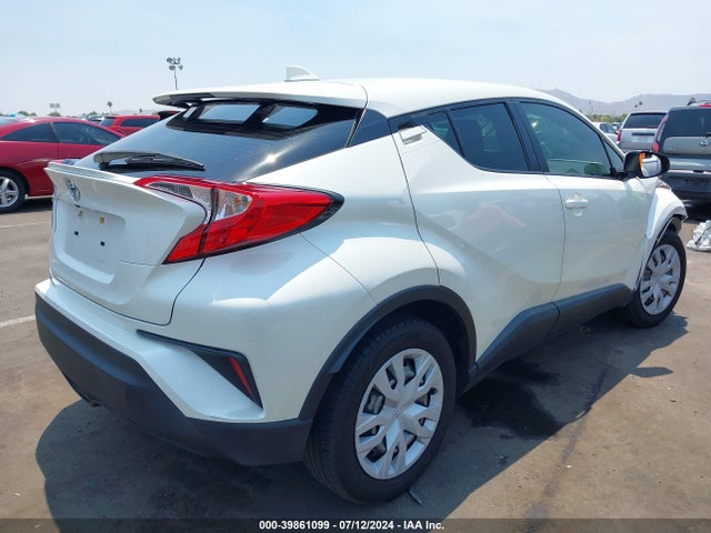Toyota C-HR LE 2020 JTNKHMBX7L1065733 Image 4