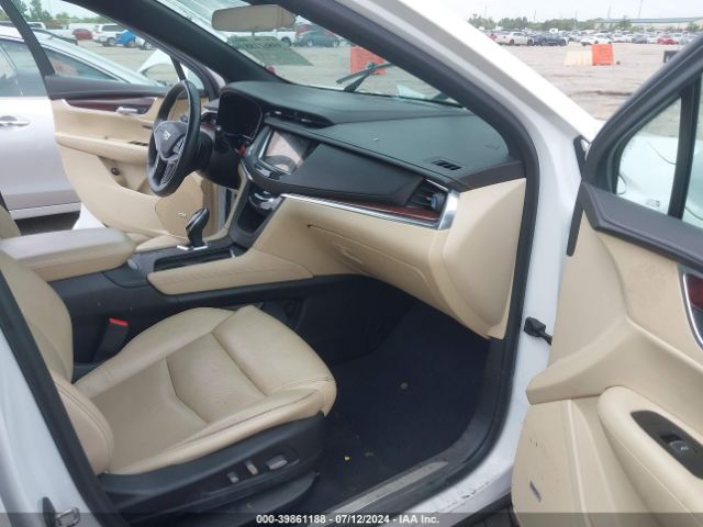1GYKNBRS7HZ302591 Cadillac XT5 LUXURY