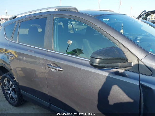 Toyota RAV4 LE 2017 2T3ZFREV0HW331442 Image 13
