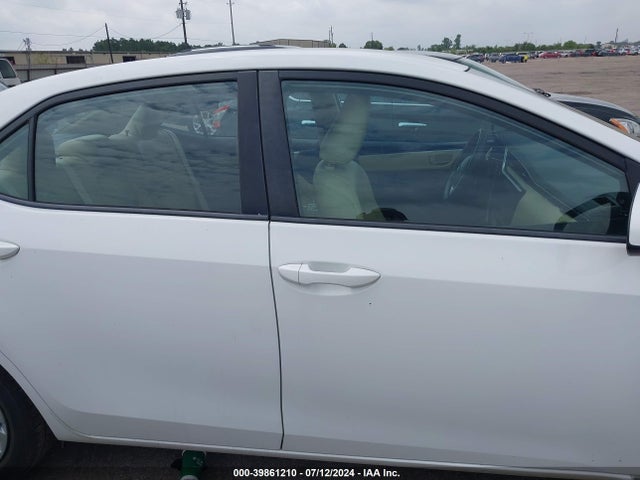 Toyota COROLLA LE 2017 5YFBURHE0HP674880 Image 14