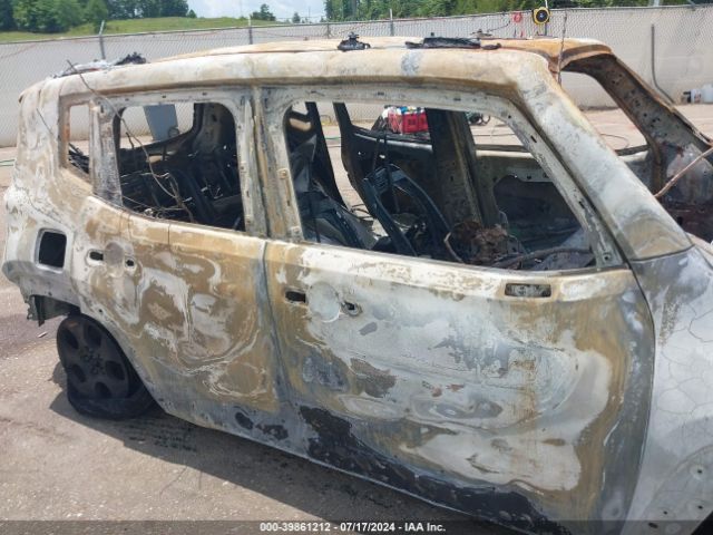 ZACCJABBXJPJ22064 Jeep Renegade Latitude Fwd