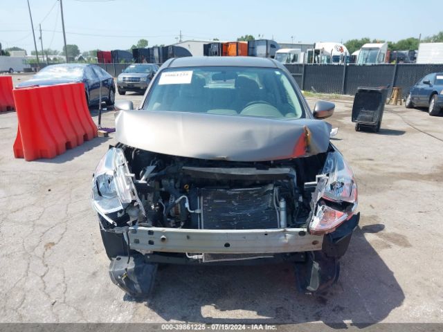 3N1CN7AP9FL927810 Nissan Versa 1.6 Sl