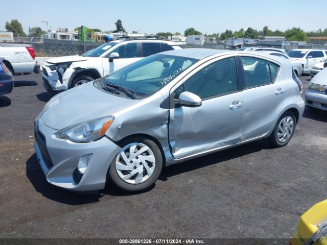 JTDKDTB35F1093056 Toyota Prius C One