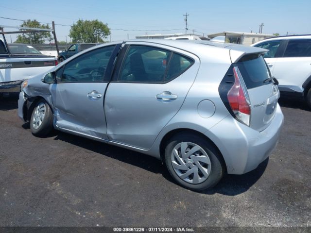 JTDKDTB35F1093056 Toyota Prius C One