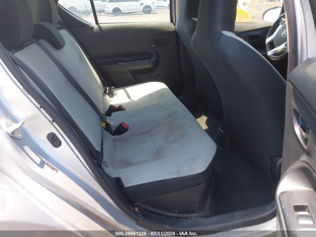 JTDKDTB35F1093056 Toyota Prius C One