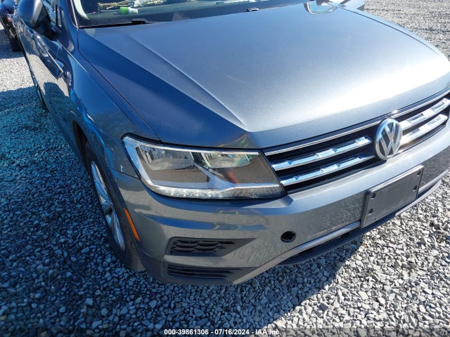 3VV0B7AX0JM116426 Volkswagen Tiguan 2.0t S
