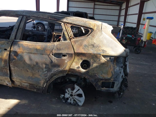 5XYZTDLB5FG290659 Hyundai Santa Fe Sport 2.4l