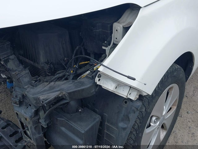 KIA Soul 2016 KNDJN2A29G7332831 Image 13