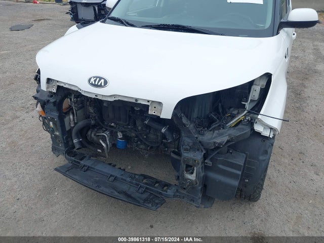 KIA Soul 2016 KNDJN2A29G7332831 Image 6