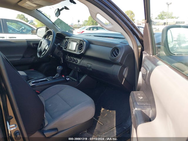 3TMCZ5AN1HM083330 Toyota Tacoma Sr V6