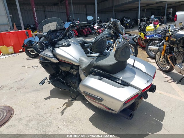 2018 YAMAHA XV1900 JYAVP39Y1JA000477 Photo 2